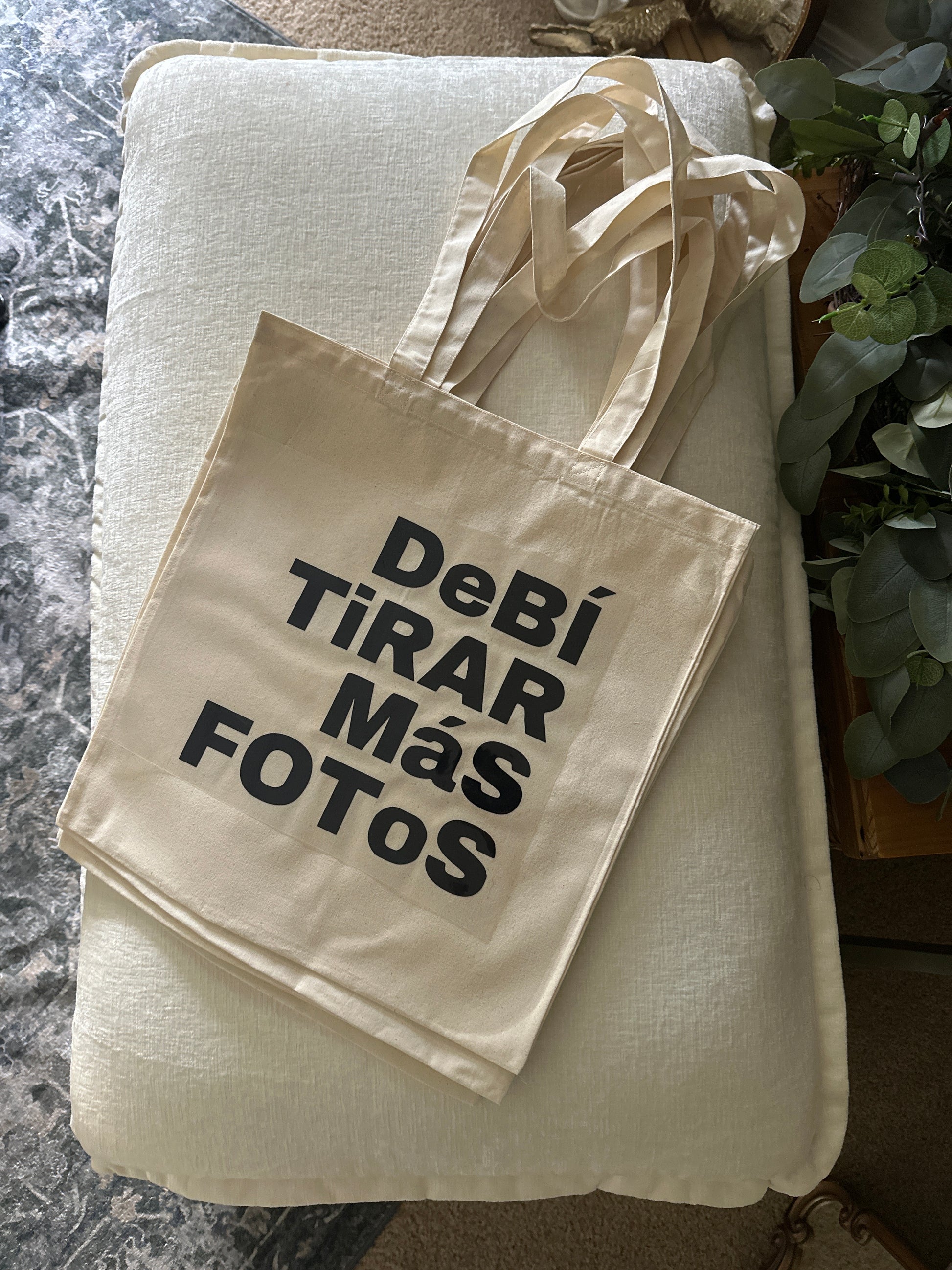 Debi Tirar Más Fotos – Aesthetic Canvas Tote Bag